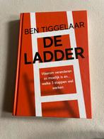 De Ladder - Ben Tiggelaar, Ophalen of Verzenden, Zo goed als nieuw