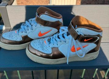Nike Air  beschikbaar voor biedingen