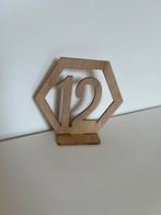 Bruiloft, Houten tafelnummers 11-20, hexagon vorm, Ophalen of Verzenden, Nieuw, Bruin, Accessoires