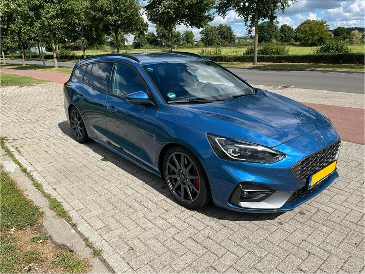 FOCUS ST 280pk. Navi/Adaptive Xenon/18” Performance Velgen, Auto's, Ford, Particulier, Focus, ABS, Achteruitrijcamera, Adaptieve lichten
