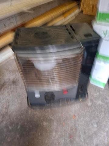 Petroleumkachel - Gebruikt beschikbaar voor biedingen