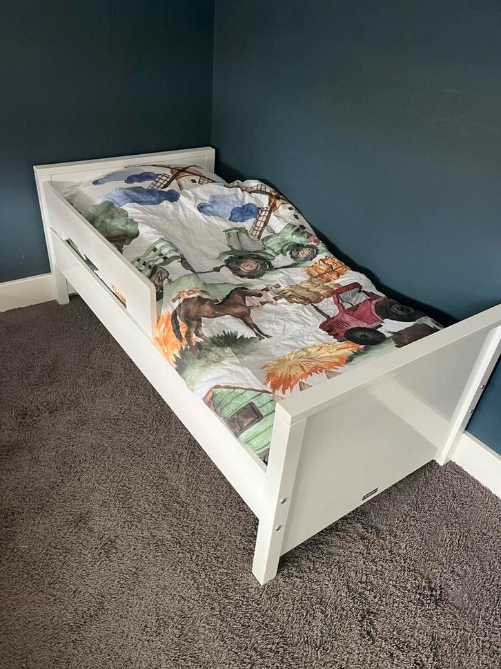 Bopita Peuterbed, Kinderen en Baby's, Kinderkamer | Bedden, Gebruikt, 140 tot 160 cm, 70 tot 85 cm, Lattenbodem, Matras, Ophalen