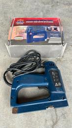 Nietmachine elektrische. Topcraft. Tacker, Doe-het-zelf en Verbouw, Gereedschap | Handgereedschap, Ophalen of Verzenden, Zo goed als nieuw