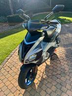 Aprillia SR50 scooter, Fietsen en Brommers, Ophalen of Verzenden, Zo goed als nieuw, Benzine, Overige modellen