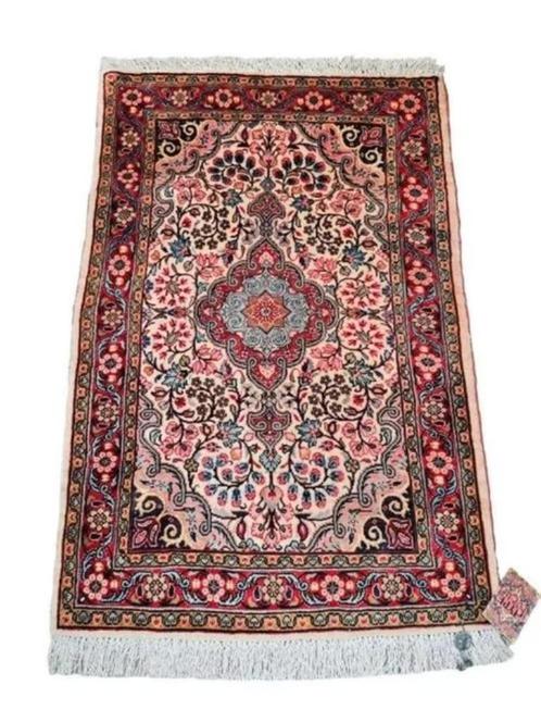 Handgeknoopt Perzisch wol tapijt Sarough Iran crème 66x98cm, Huis en Inrichting, Stoffering | Tapijten en Kleden, Zo goed als nieuw