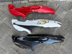 Gilera Runner schade achterkap links achter 50cc 125cc 200cc, Motoren, Ophalen