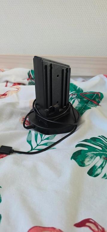 Joy-Con Oplader beschikbaar voor biedingen
