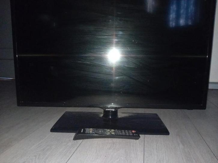 Samsung TV - 81cm (32 inch), Audio, Tv en Foto, Televisies, Gebruikt, LED, 60 tot 80 cm, Full HD (1080p), Samsung, 50 Hz, Ophalen