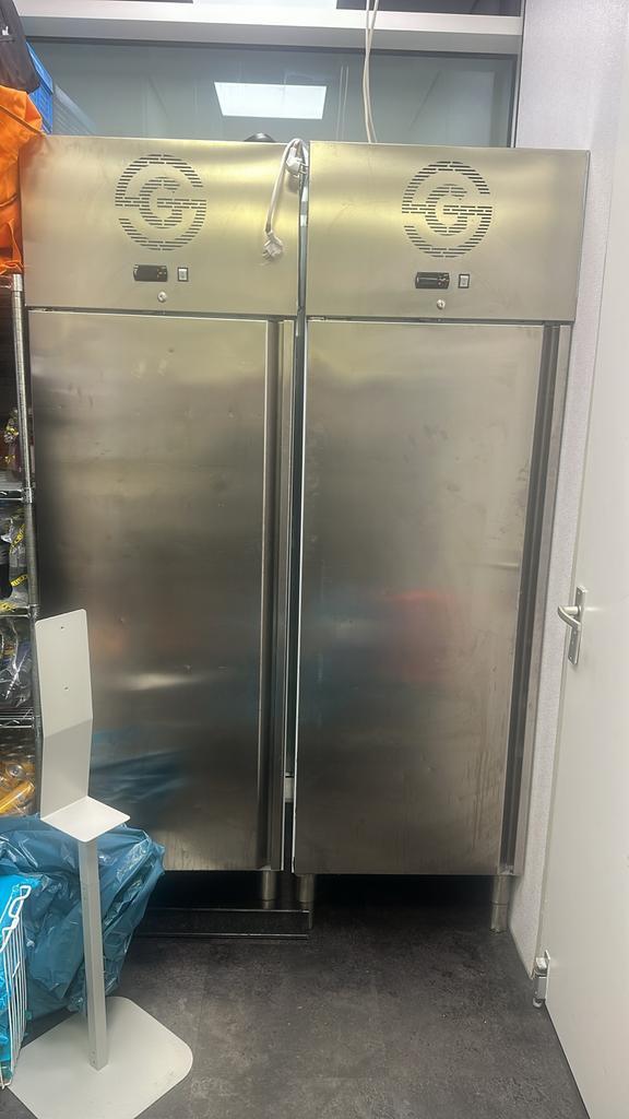 Vriezers te koop: 3x Vrijstaand, 1x Liggend., Zakelijke goederen, Horeca | Keukenapparatuur, Koelen en Vriezen, Gebruikt, Ophalen