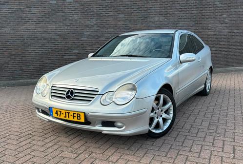Mercedes-Benz C180 Kompr Sportcoupe AUTOMAAT Cruise APK 2026, Auto's, Mercedes-Benz, Bedrijf, C-Klasse, Benzine, D, Coupé, Automaat