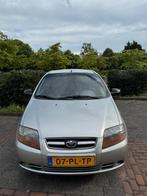Daewoo Kalos 1.4 2004 Grijs, Auto's, Daewoo, 4 cilinders, Kalos, Origineel Nederlands, Handgeschakeld