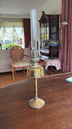 Antieke Petroleumlamp, Ophalen