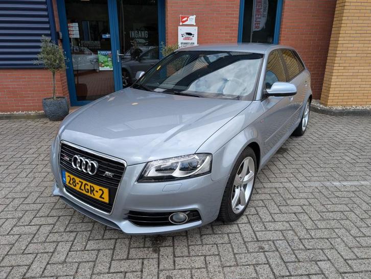 Audi A3 1.2 TFSI S-Line ABT EDITION, Navi, Cruise, Airco, Auto's, Audi, Bedrijf, A3, ABS, Airbags, Airconditioning, Boordcomputer