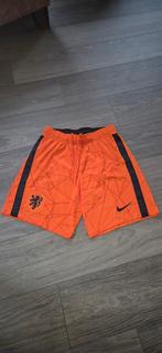 KNVB Voetbal Short - Maat M, Maat M, Ophalen of Verzenden, Zo goed als nieuw, Broek