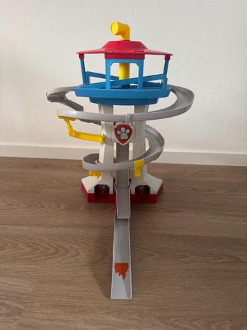 Paw Patrol Lookout Tower Playset beschikbaar voor biedingen