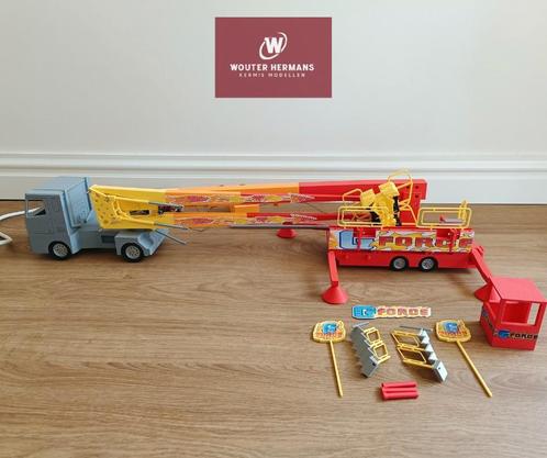 Kermis Booster model 1:30 wouterhermanskermismodellen!, Hobby en Vrije tijd, Modelbouw | Overige, Nieuw, 1:50 tot 1:144, Ophalen of Verzenden