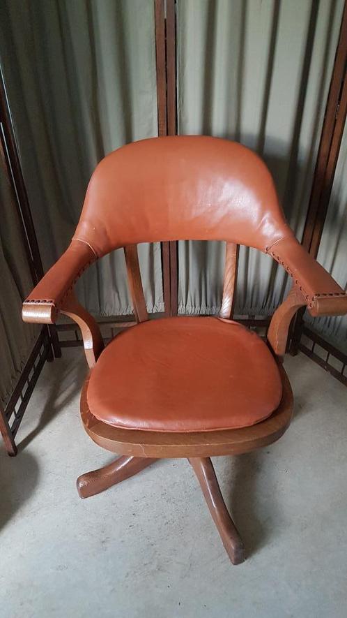 Vintage eikenhouten bureaustoel, Antiek en Kunst, Antiek | Meubels | Stoelen en Banken, Ophalen