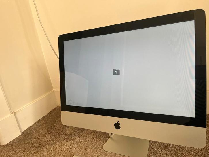 Defecte imac 21.5 ich medio 2010, Computers en Software, Apple Desktops, Gebruikt, iMac, Ophalen of Verzenden