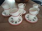 Wedgwood kerstservies koffiekopjes 10 stuks, Huis en Inrichting, Keuken | Servies, Ophalen, Zo goed als nieuw, Wedgwood, Kop(pen) en/of Schotel(s)