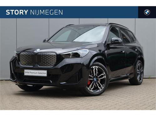 BMW iX1 eDrive20 M Sport / Panoramadak / Achteruitrijcamera, Auto's, BMW, Bedrijf, Te koop, iX1, Achteruitrijcamera, Alarm, Bochtverlichting
