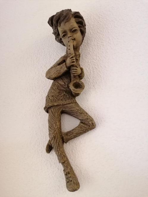 Wandbeeld Muur Keramiek Jongen Saxofoon Circa 1950, Antiek en Kunst, Antiek | Keramiek en Aardewerk, Ophalen of Verzenden
