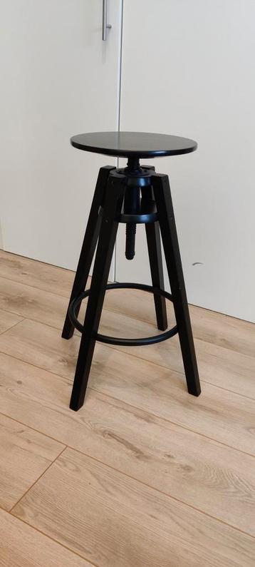 Zwarte kruk Dalfred Ikea zgan 63-74 cm