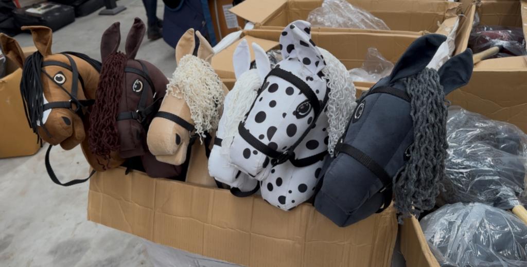 Mooie nieuwe stokpaardjes, Ophalen of Verzenden, Nieuw