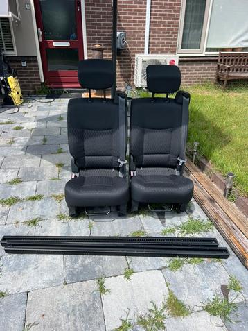 2 stoelen met ingebouwde 3p gordel isofix zelfbouw camper beschikbaar voor biedingen