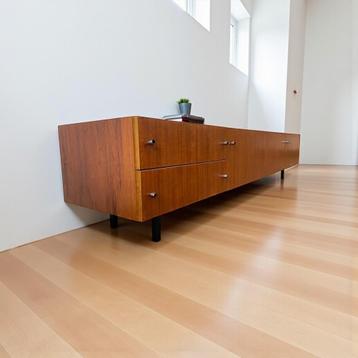 Vintage XL laag tv meubel / dressoir / lowboard beschikbaar voor biedingen