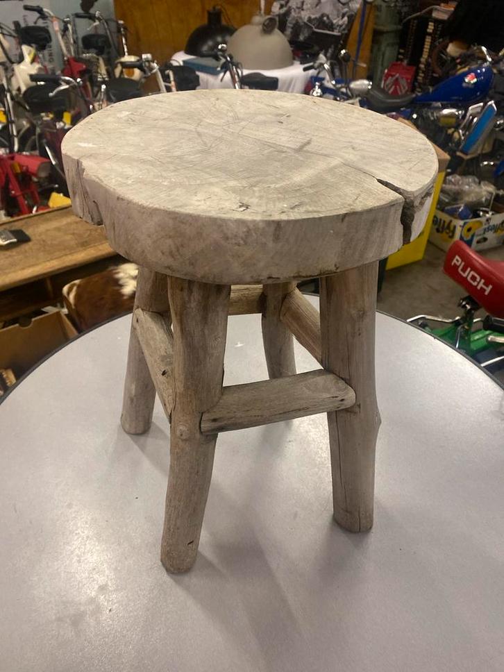 Houten Krukje / Bijzettafel 45CM Hoog, Antiek en Kunst, Antiek | Meubels | Stoelen en Banken, Ophalen of Verzenden