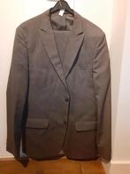 pak kostuum taupe met krijtstreep, mt 52 C en A, Kleding | Heren, Kostuums en Colberts, Maat 52/54 (L), Zo goed als nieuw, Grijs