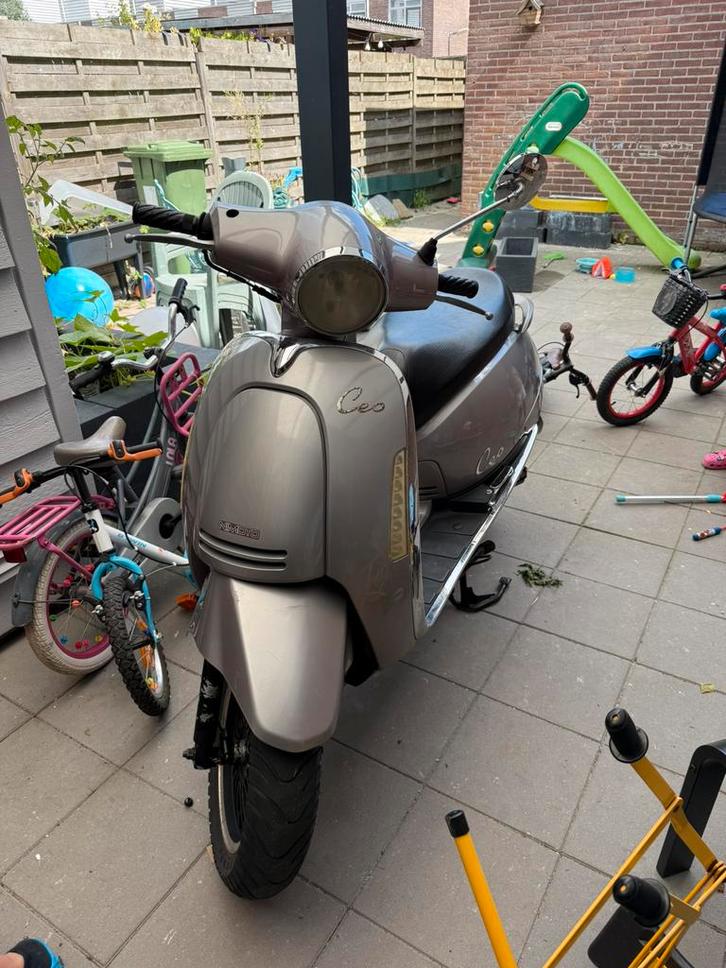 Btc Ceo, Fietsen en Brommers, Snorfietsen en Snorscooters, Gebruikt, Overige merken, Ophalen