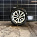 Volkswagen tiguan 215/65 R17 goodyear winterbanden SPIKES, Auto-onderdelen, Banden en Velgen, Ophalen, 215 mm, 17 inch, Winterbanden
