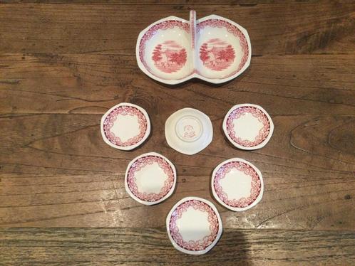Boerenhoeve Maastricht( Petit Four), Antiek en Kunst, Antiek | Servies los, Ophalen of Verzenden
