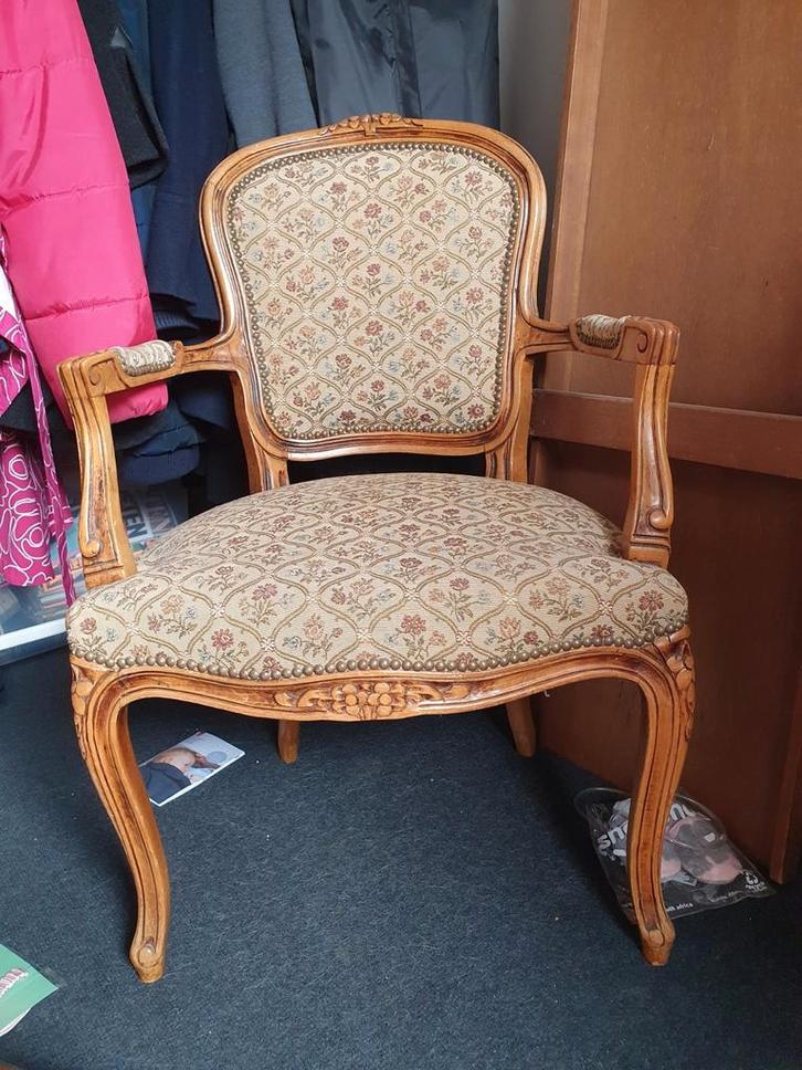 Antieke Damesstoel met Bloemmotief, Antiek en Kunst, Antiek | Meubels | Stoelen en Banken, Ophalen