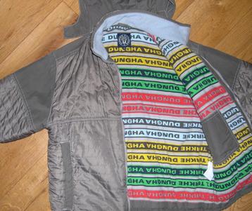 Tirkhe Dungha prachtig legergroen jack maat 140-146 beschikbaar voor biedingen