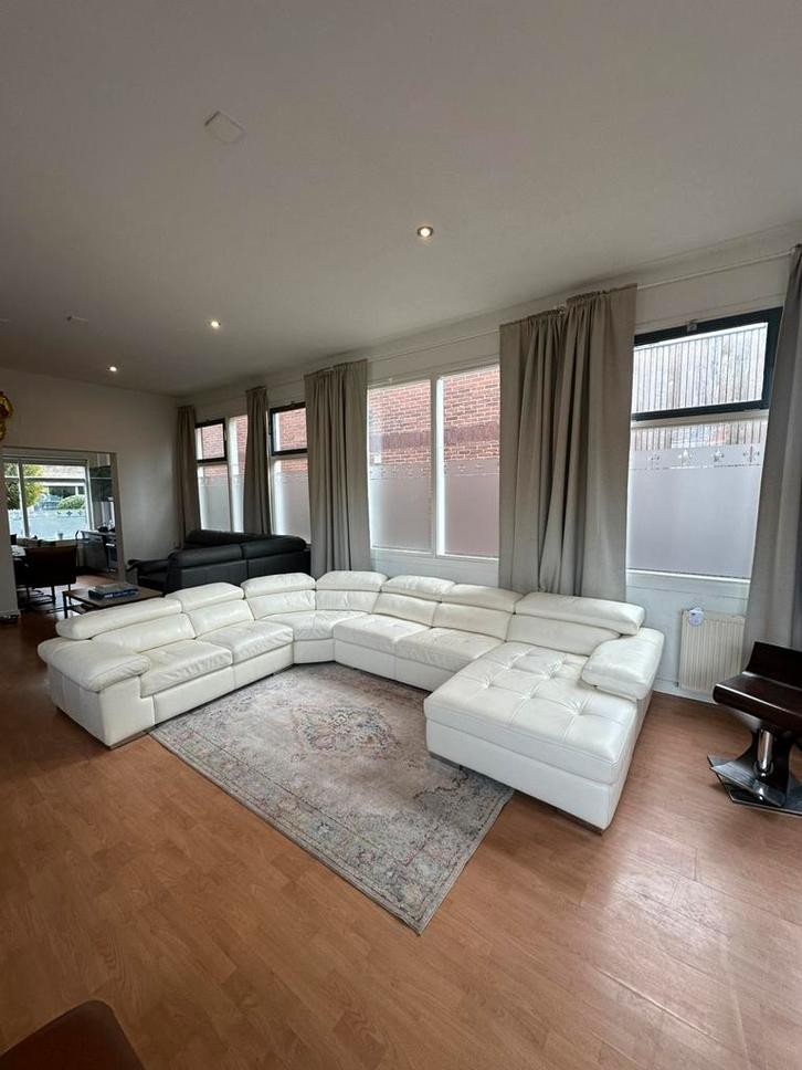 Wit crème design leren hoekbank U bank  leer Z.G.A.N., Huis en Inrichting, Fauteuils, Zo goed als nieuw, Leer, 125 cm of meer