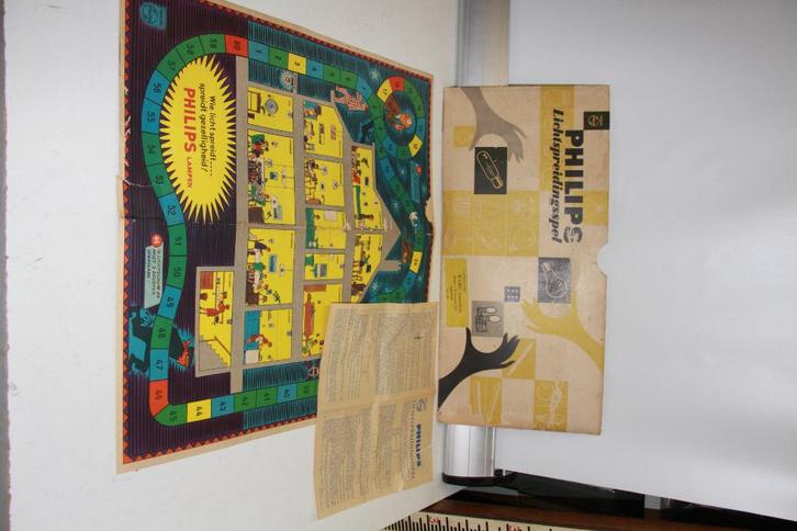 philips lichtspreidingsspel niet compleet wobu zundert (237), Antiek en Kunst, Antiek | Speelgoed, Ophalen of Verzenden