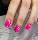 Manicure specialist Almere, Diensten en Vakmensen, Schoonheidsspecialisten | Manicure, Handverzorging