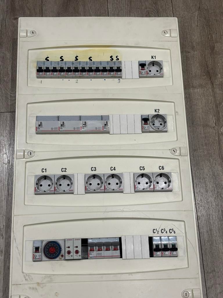 Schakelkast 48x600 2x vertraagt 6 continu 2 kachel, Tuin en Terras, Kweekspullen, Gebruikt, Overige typen, Ophalen