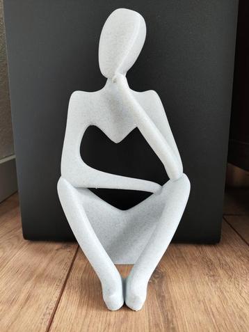 Denkend Beeld – Moderne decoratie beschikbaar voor biedingen