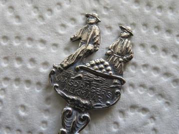 Lepeltjes Kaasdragers / Kaasmarkt Alkmaar beschikbaar voor biedingen