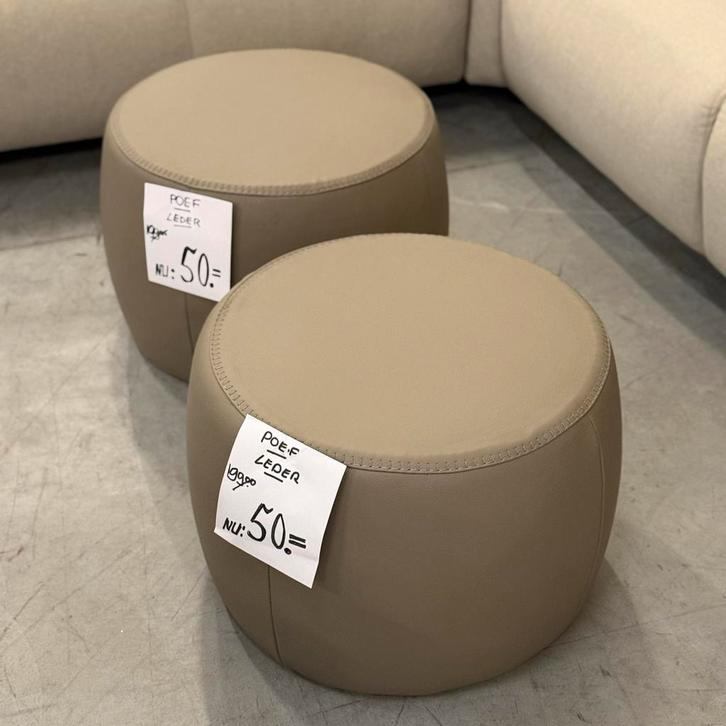 Lederen Poef - NIEUW - €50 | NERGENS GOEDKOPER!, Huis en Inrichting, Banken | Voetenbanken en Poefen, Nieuw, Minder dan 50 cm