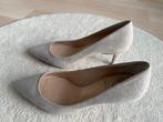 Suède pumps - maat 39, Pumps, Beige, Nieuw, Ophalen of Verzenden