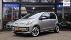 Volkswagen Up! 1.0 high up! 75PK|Pano|Airco|Stoelverwarming, Auto's, Voorwielaandrijving, Stof, Gebruikt, 4 stoelen
