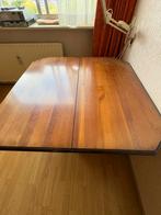 Houten Eettafel, gratis. Zie andere advertentie (stoelen), Ophalen, Gebruikt, 100 tot 150 cm, Eikenhout