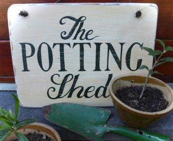 Handgeschilderd bord 'The Potting Shed' / tuin schuurtje beschikbaar voor biedingen