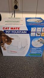 Cat Mate Pet drinkfontein, Dieren en Toebehoren, Ophalen of Verzenden, Nieuw