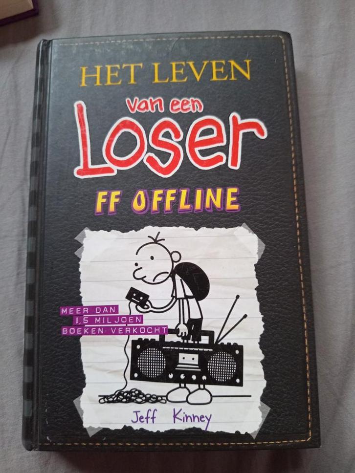 Jeff Kinney - Ff offline, Boeken, Kinderboeken | Jeugd | 10 tot 12 jaar, Zo goed als nieuw, Ophalen of Verzenden