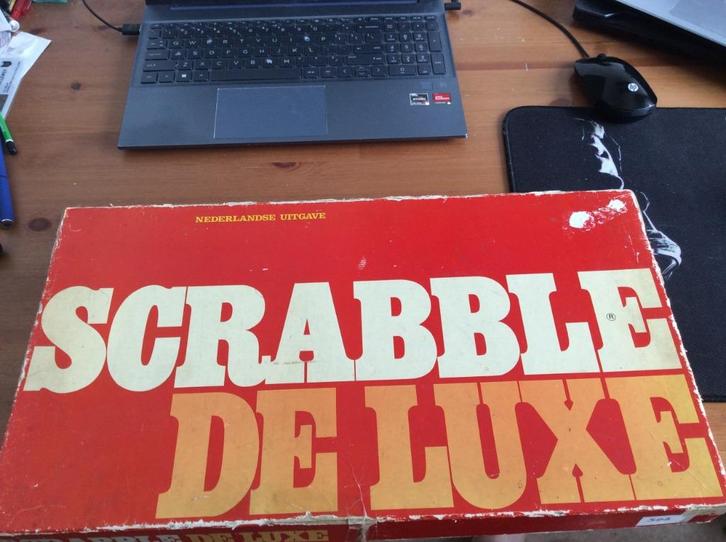 Vintage Scrabble de Luxe. grote doos, compleet + draaitafel, Hobby en Vrije tijd, Gezelschapsspellen | Bordspellen, Gebruikt, Een of twee spelers